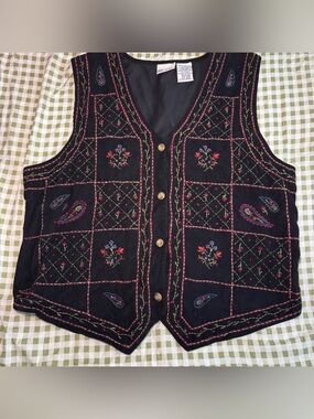 Bobbie Brooks vest